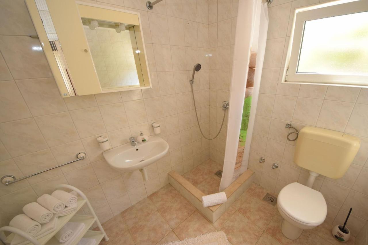 Apartments By The Sea Podobuce, Peljesac - 631 Exterior photo
